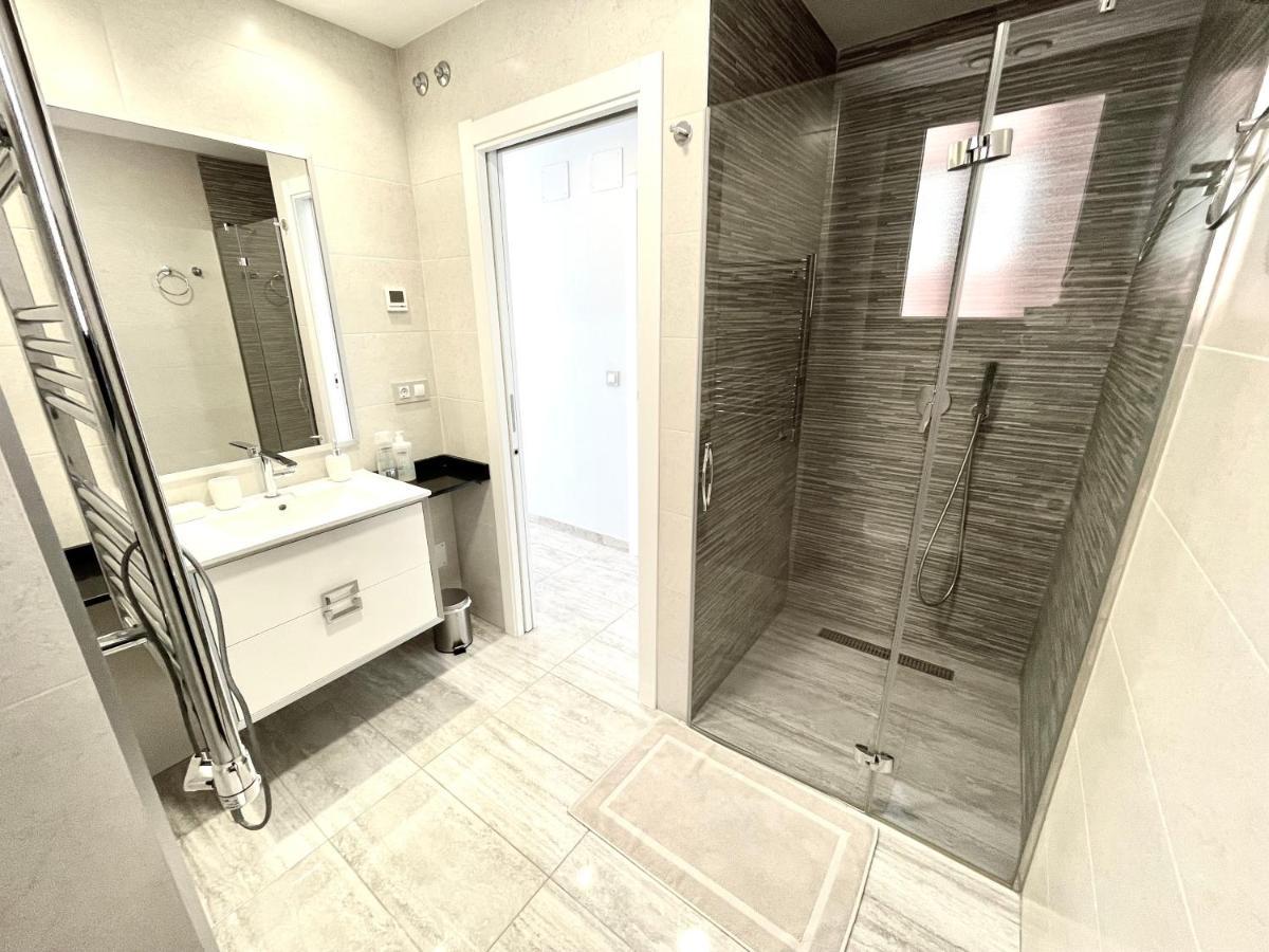 Exclusive Apartments On The First Line Of Benidorm Sol Y Mar 외부 사진